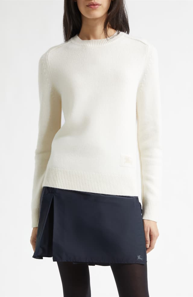 Burberry cashmere sweater look